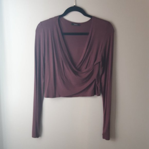 Aritzia Talula Burgundy Faux Wrap Long Sleeve Shirt Size Med. - Picture 2 of 10